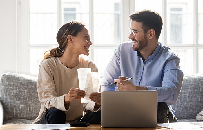 Couple with laptop